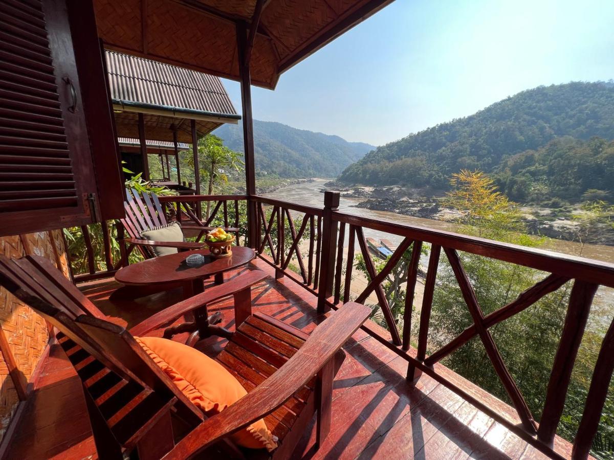 Mekong Riverside Lodge Пакбенг Экстерьер фото