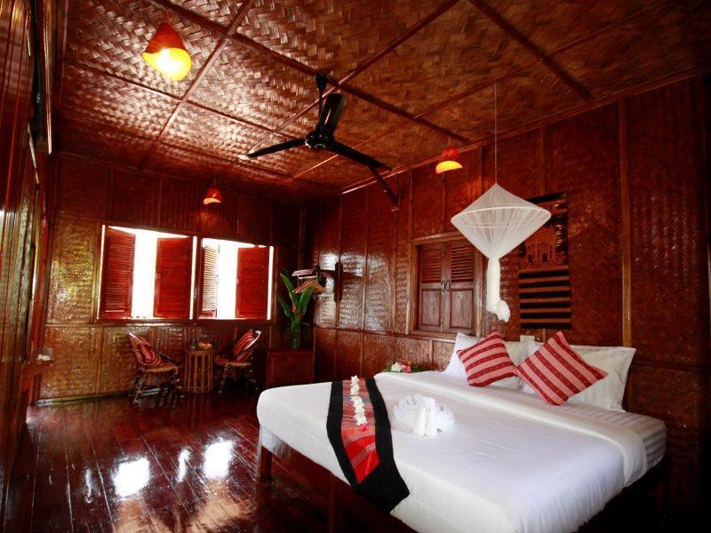 Mekong Riverside Lodge Пакбенг Экстерьер фото